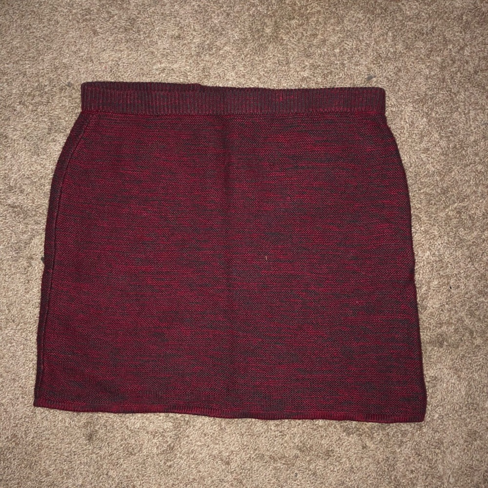 Knit pencil skirt